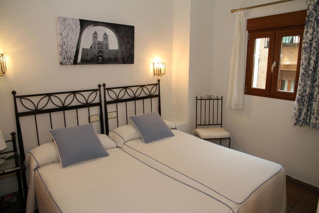 Hostal La Posada De Zocodover Toledo Zewnętrze zdjęcie