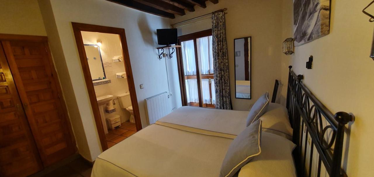Hostal La Posada De Zocodover Toledo Zewnętrze zdjęcie